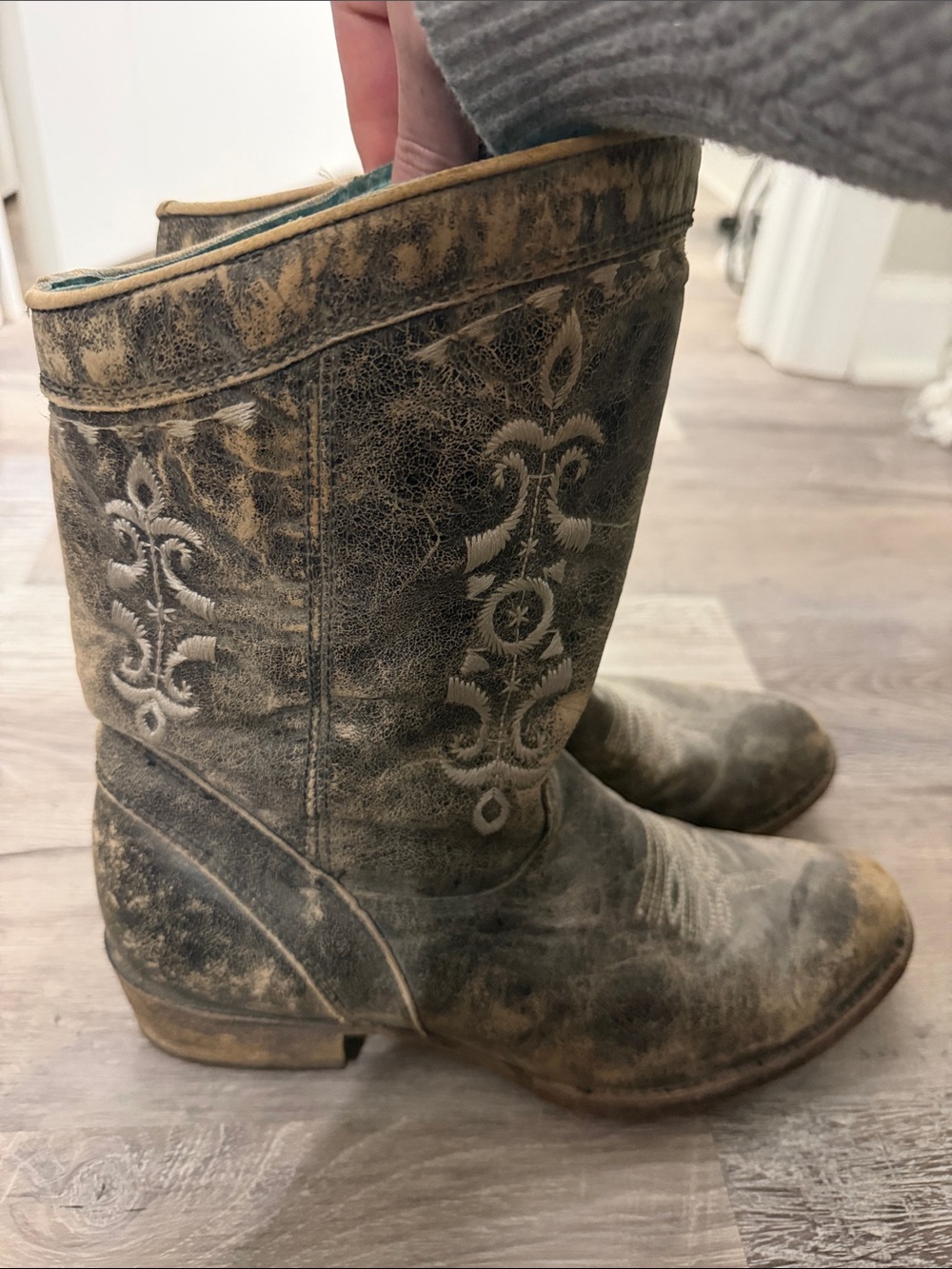 Corral Womens Distressed Leather Cowboy Ankle Boots - Gray - Picture 3 of 5